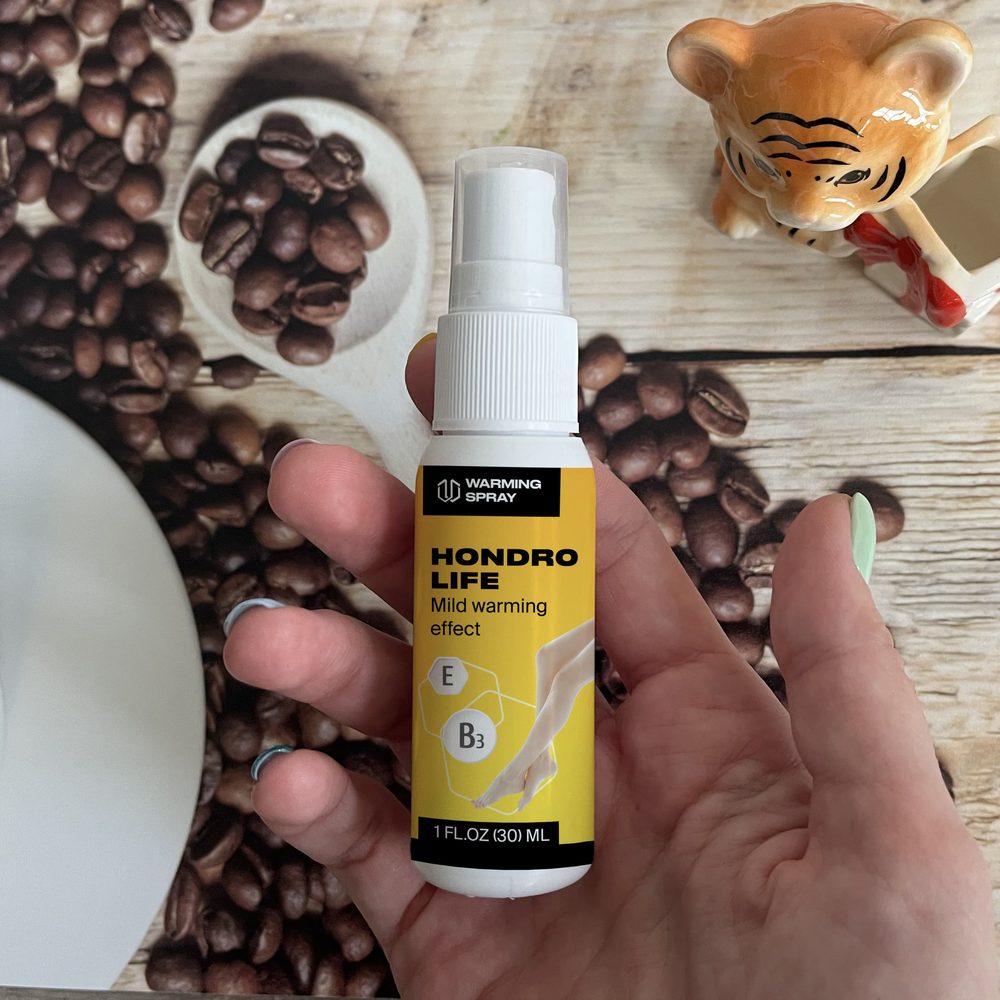 Frasco de Hondrolife spray con vitaminas E y B3